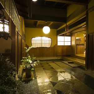 *** Hotel Hiiragiya Japón
